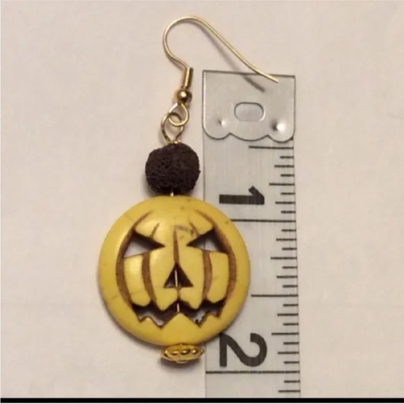 HANDMADE Spooky Composite STONE Jack O'Lantern BEADED Essential Oil Earrings - Picture 5 of 9